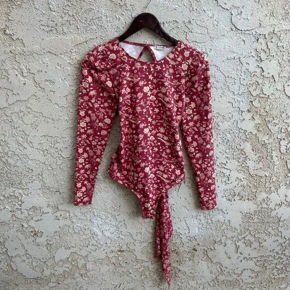 Free People Intimately Floral Backless Tie Back Bodysuit Red Size S - Picture 1 of 4